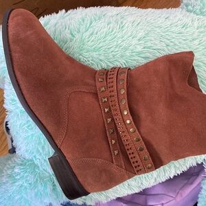 TWIGGY LONDON BOOTS WOMENS SIZE 10 COLOR BROWN